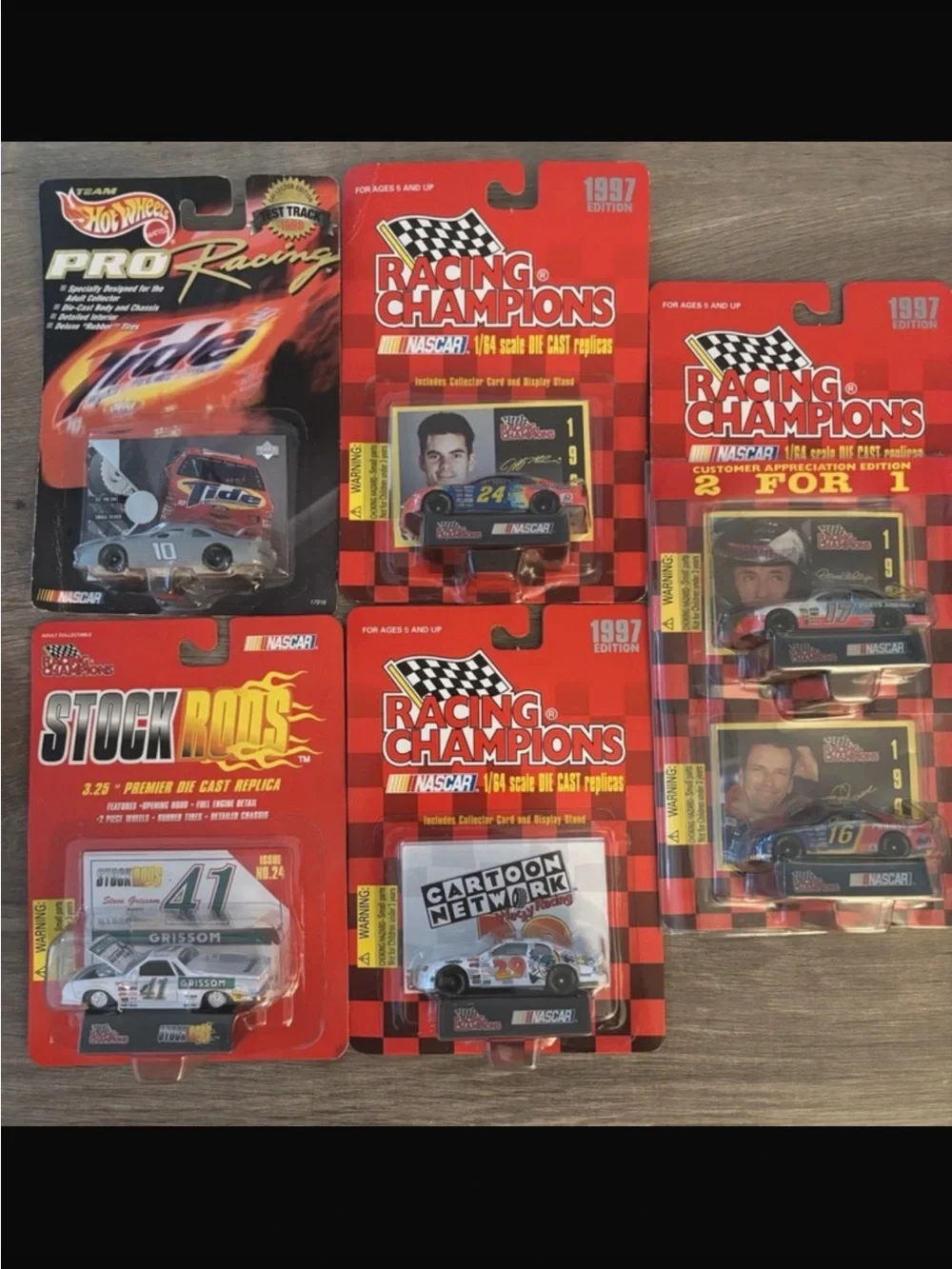1997 NASCAR Racing Champions Die-Cast Collectible Cars - Multi Color Set